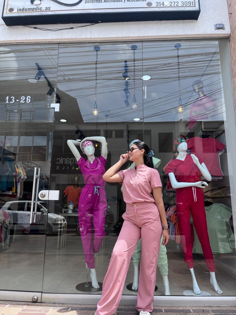 UNIFORME FRIDA PALO ROSA