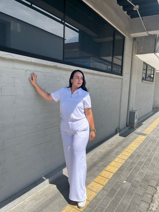 UNIFORME SERENA TIPO POLO BLANCO