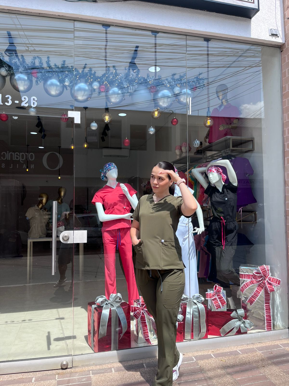 UNIFORME CLASICO VERDE MILITAR