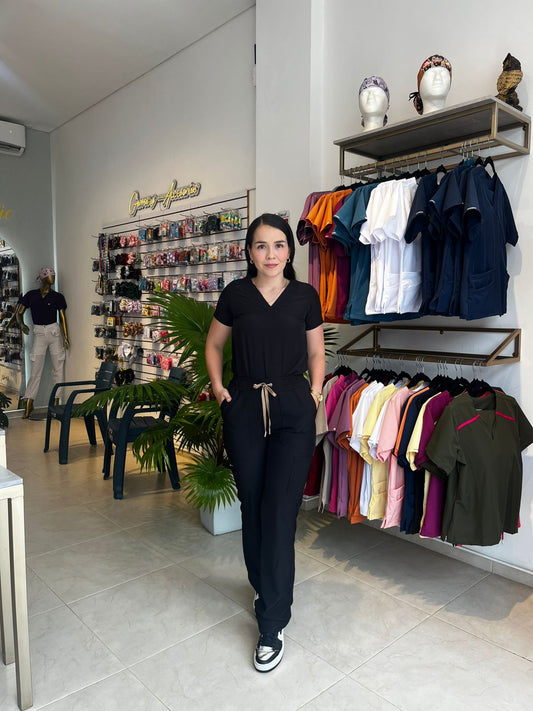 UNIFORME AMOR PROPIO COLOR NEGRO