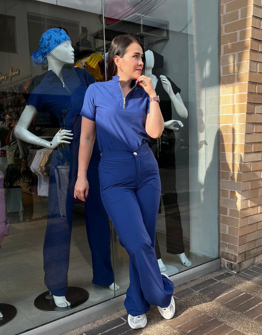 UNIFORME FRIDA COLOR BLUE BERRY