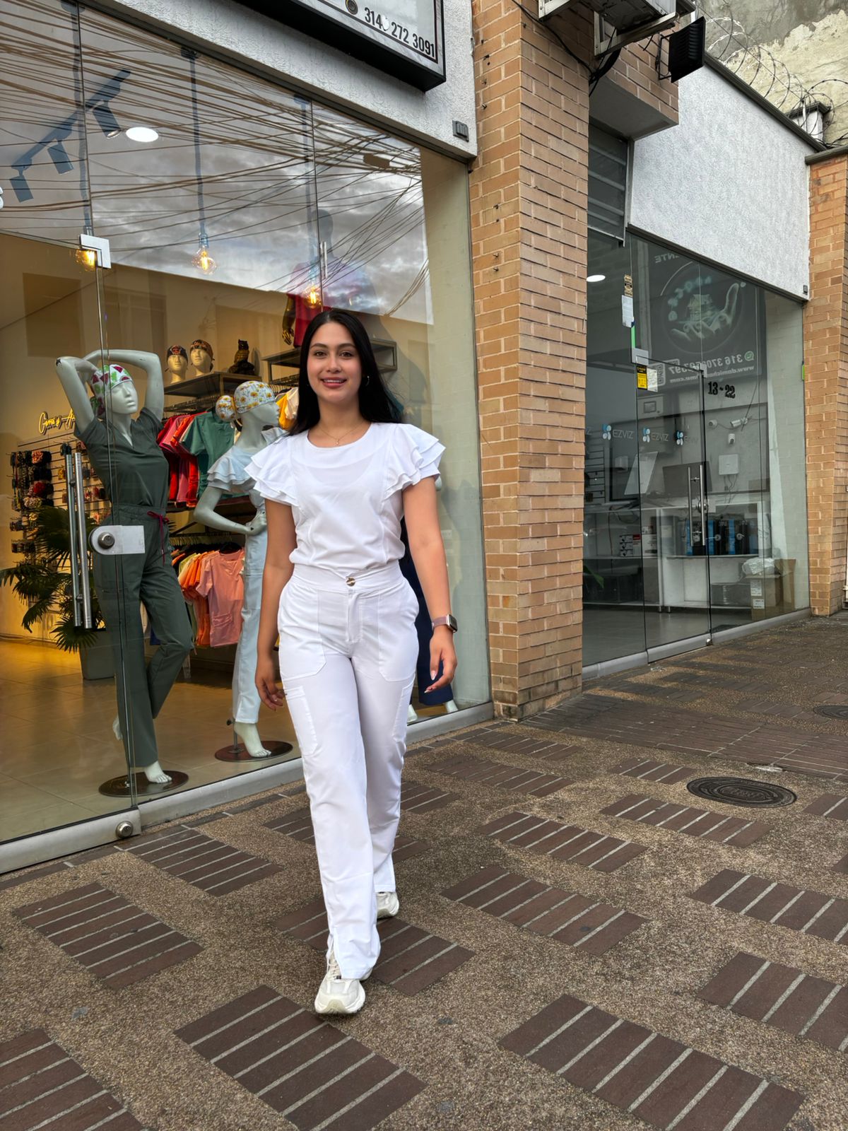 UNIFORME ATENEA BLANCO BOLEROS