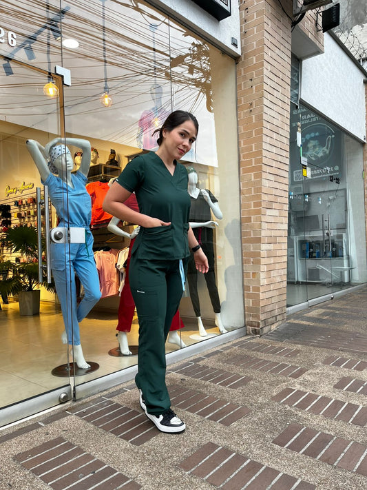 UNIFORME CLASICO VERDE BOTELLA