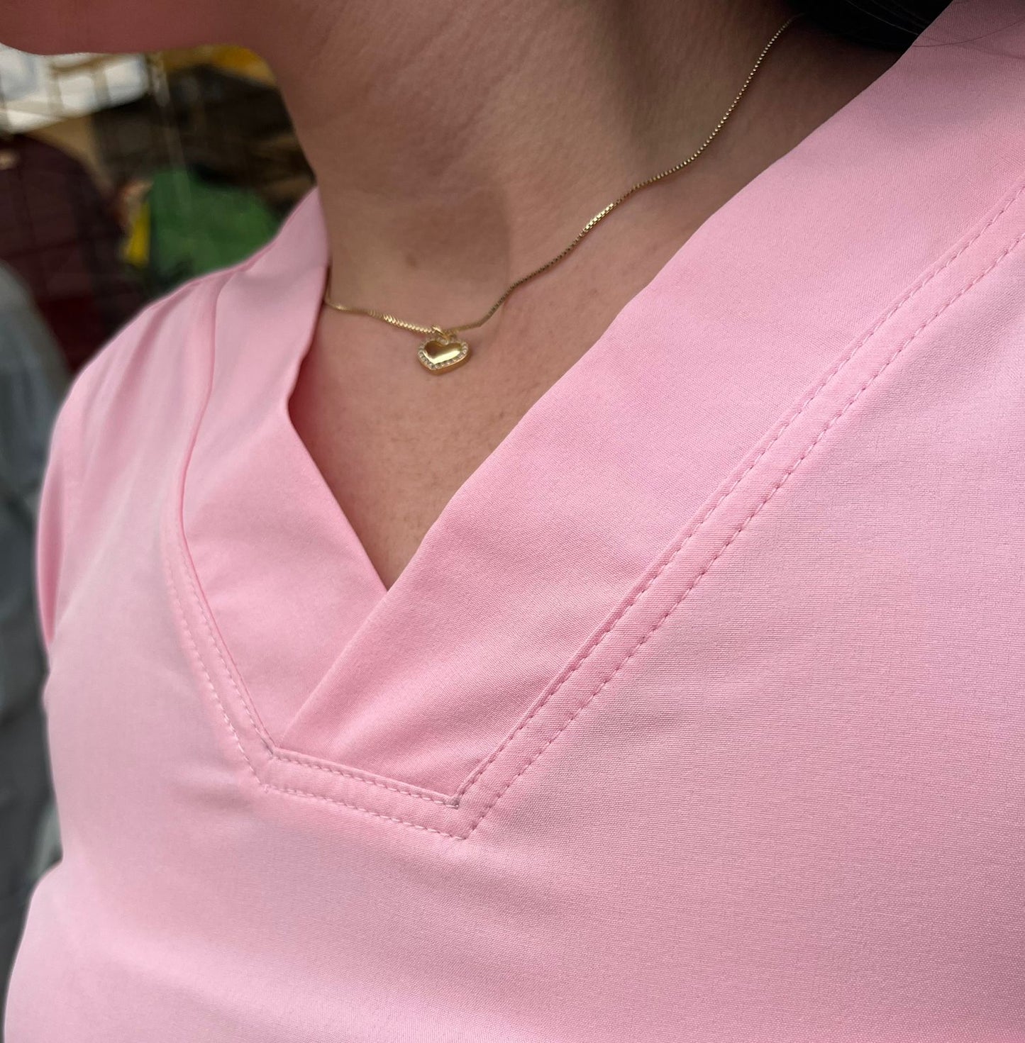 UNIFORME ROSADO PASTEL PRETINA LISA