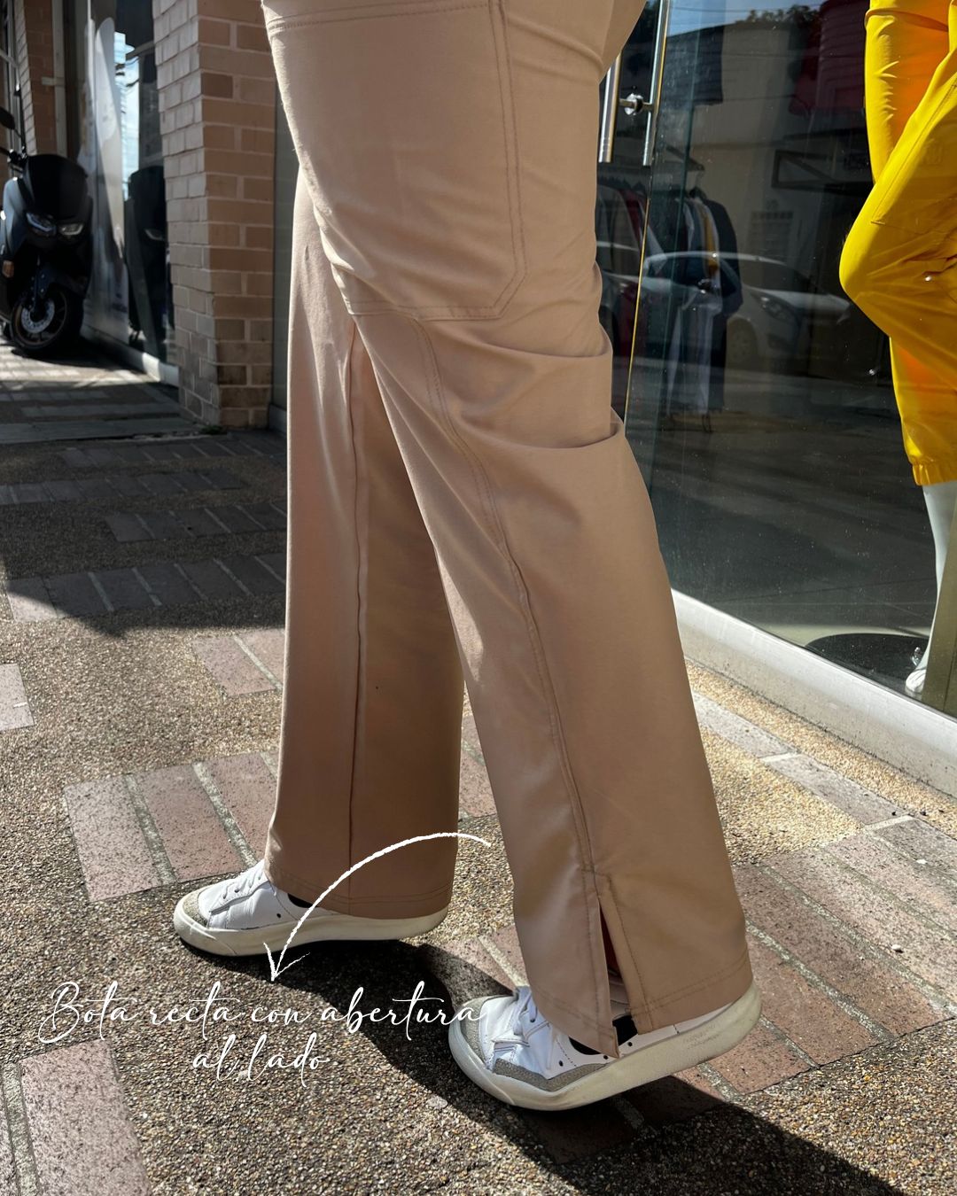 UNIFORME ATENEA COLOR NUDE O BEIGE DE BOLEROS