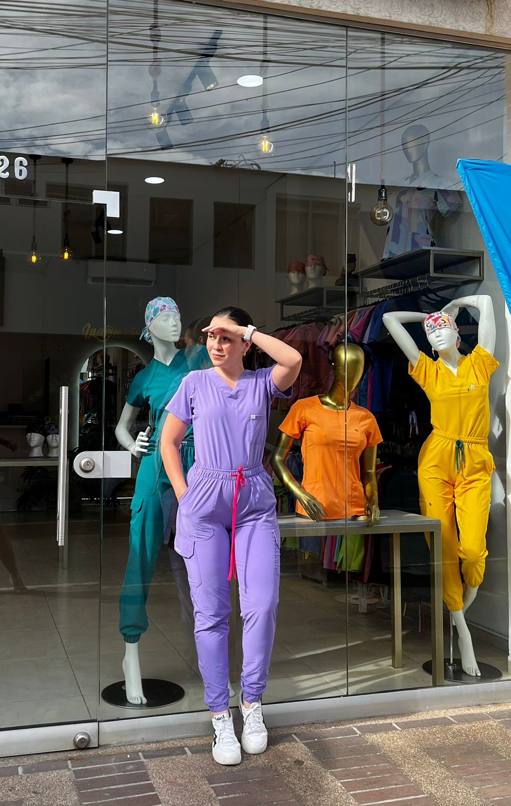 UNIFORME LILA OSCURO JOGGER