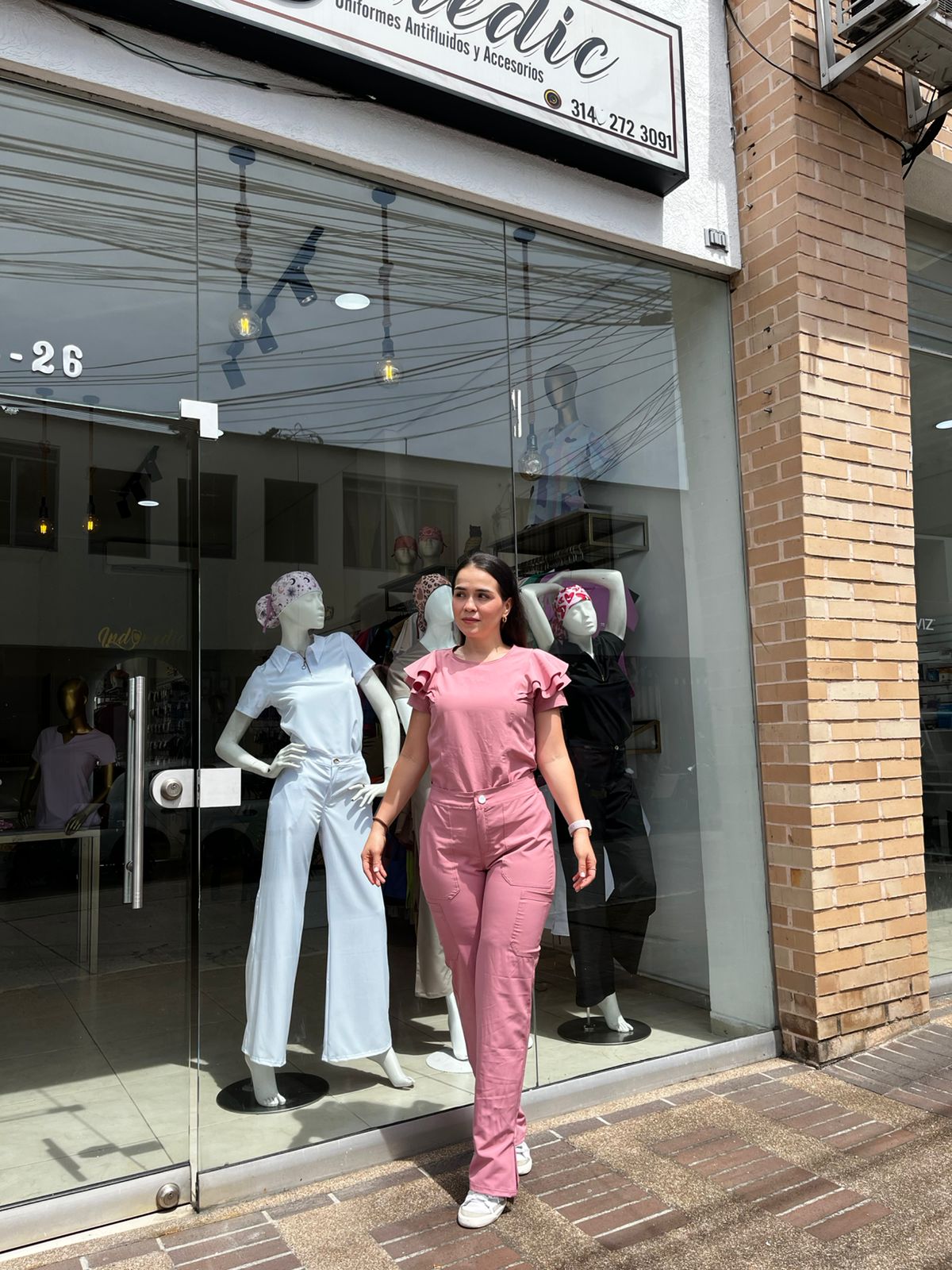 UNIFORME ATENEA PALO DE ROSA BOLEROS