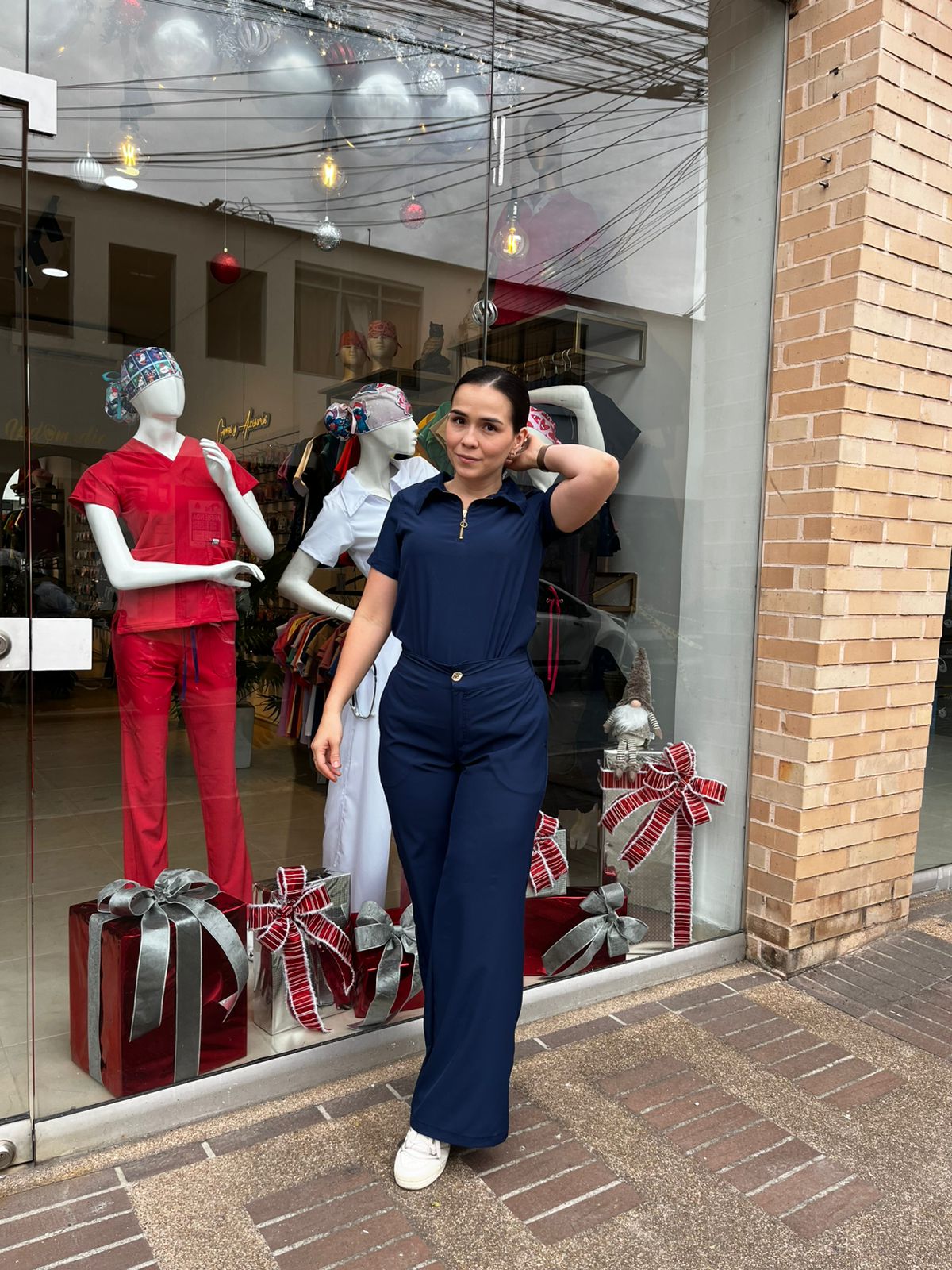 UNIFORME SERENA AZUL OSCURO DIA