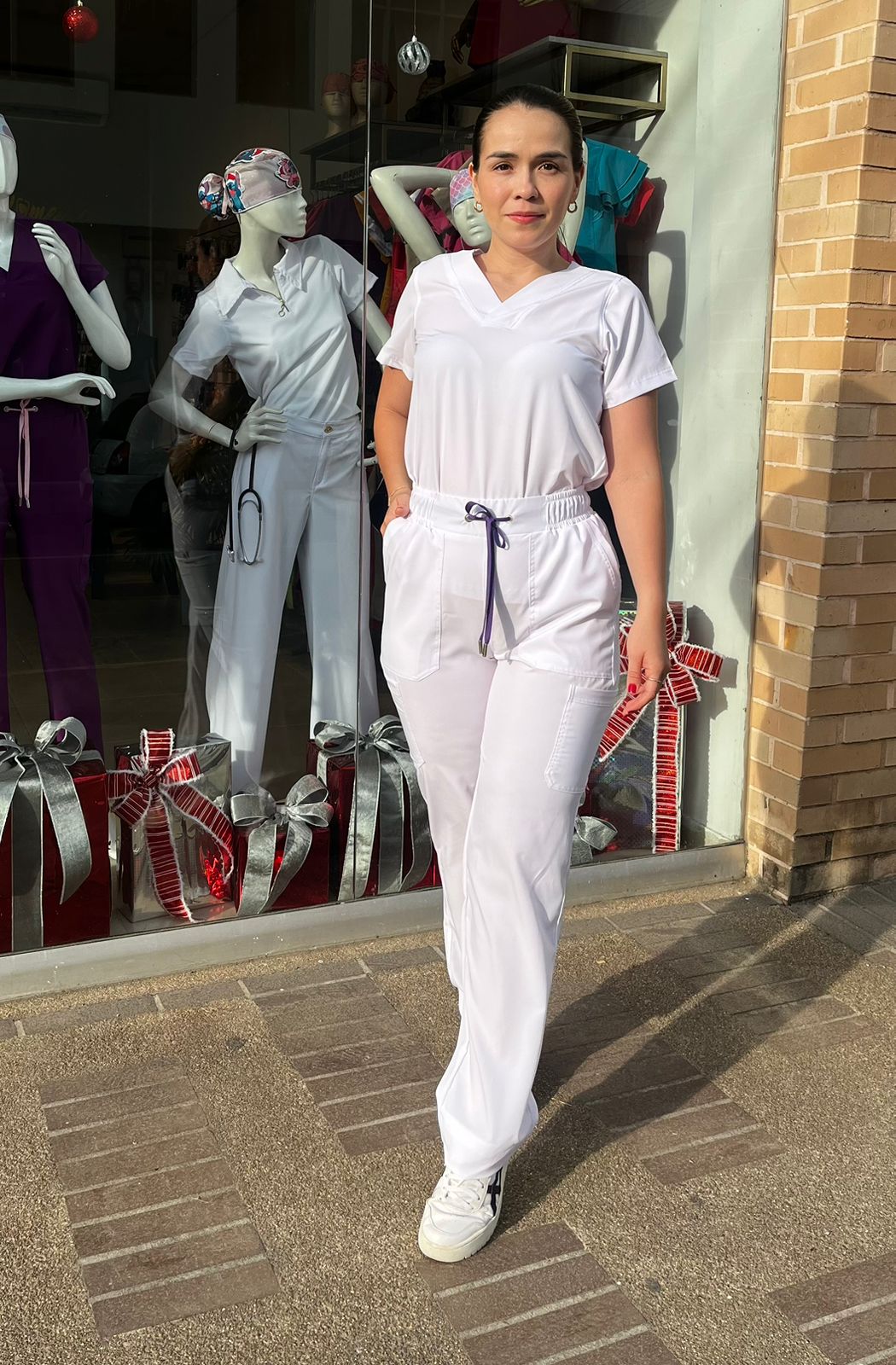 UNIFORME AMOR PROPIO BLANCO