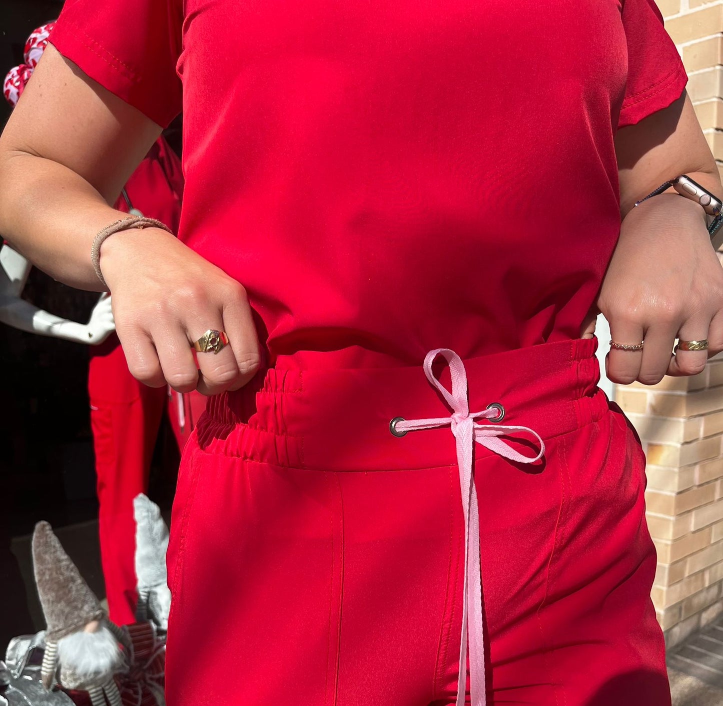 UNIFORME AMOR PROPIO ROJO CUELLO CORAZON