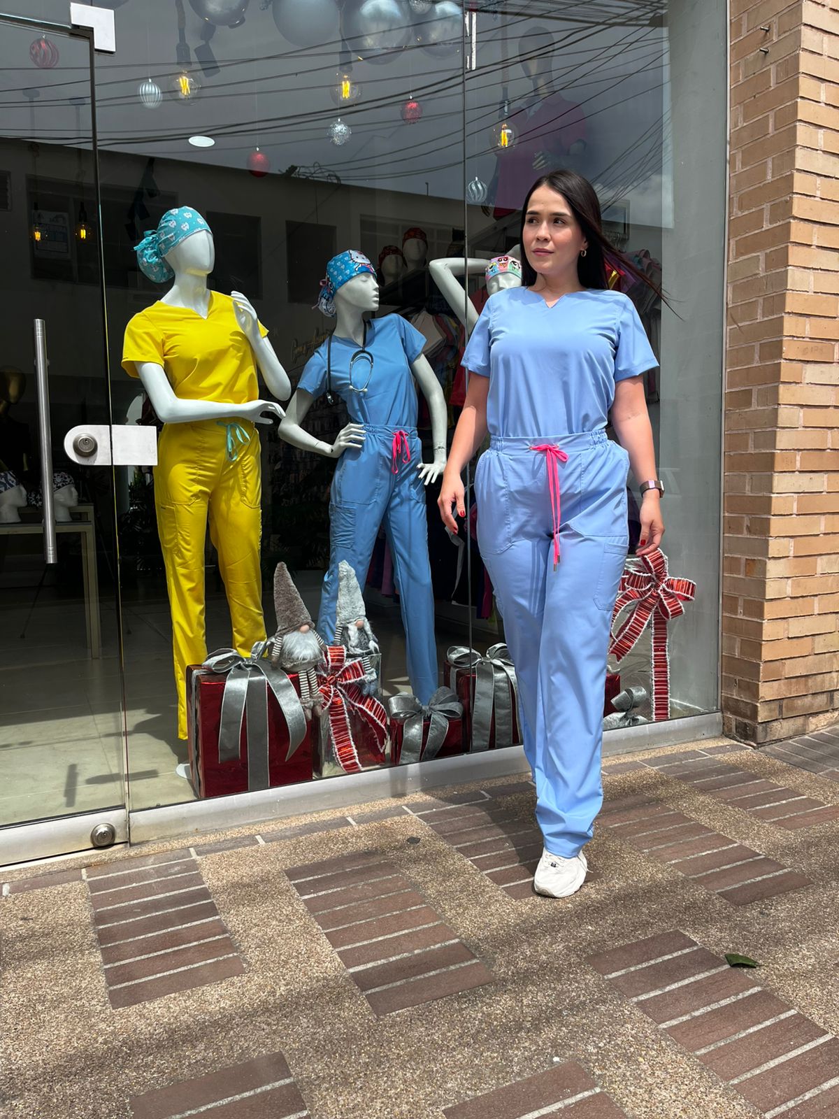 UNIFORME AMOR PROPIA AZUL BABY