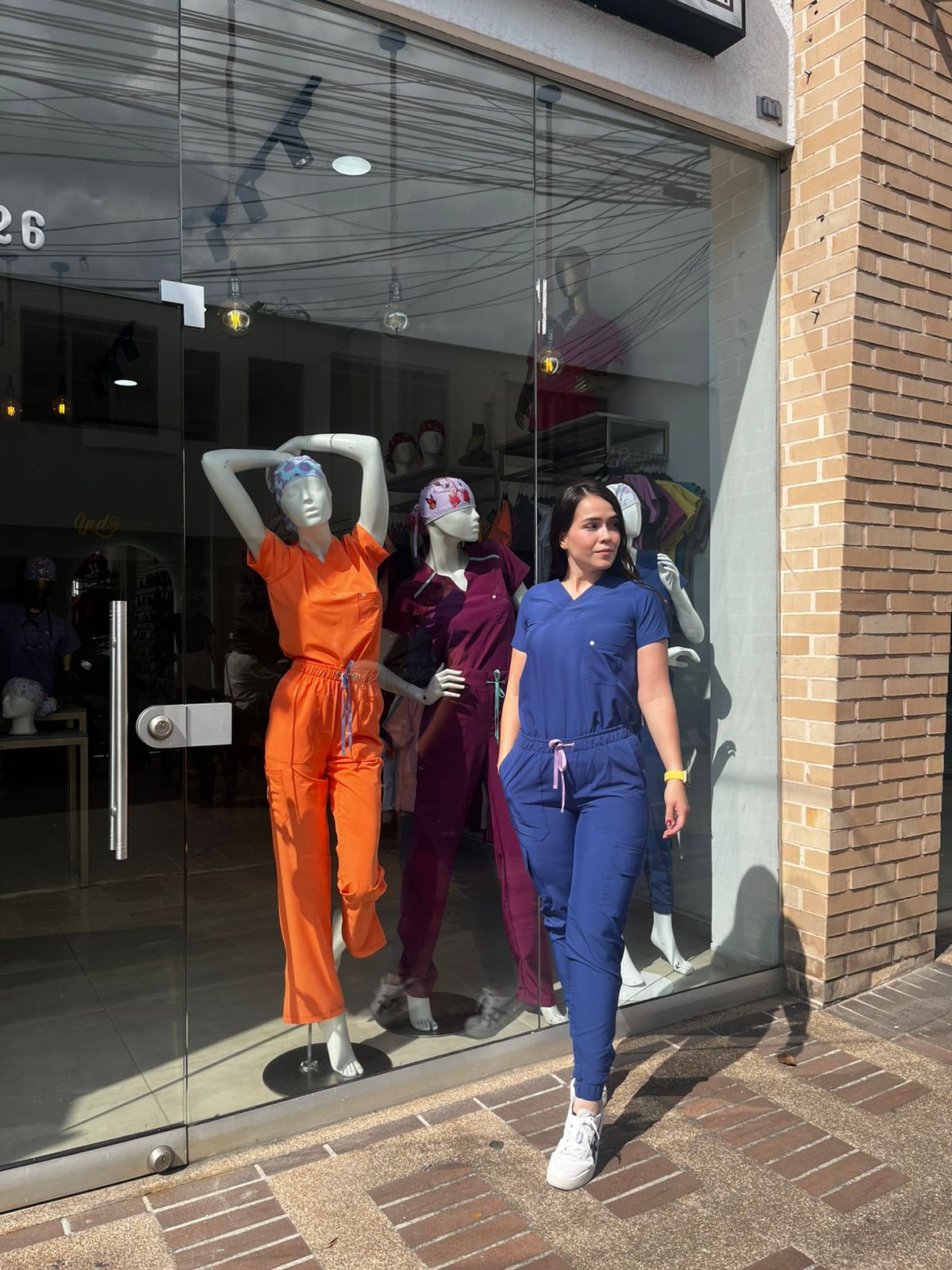 UNIFORME JOGGER COLOR BLUEBERRY