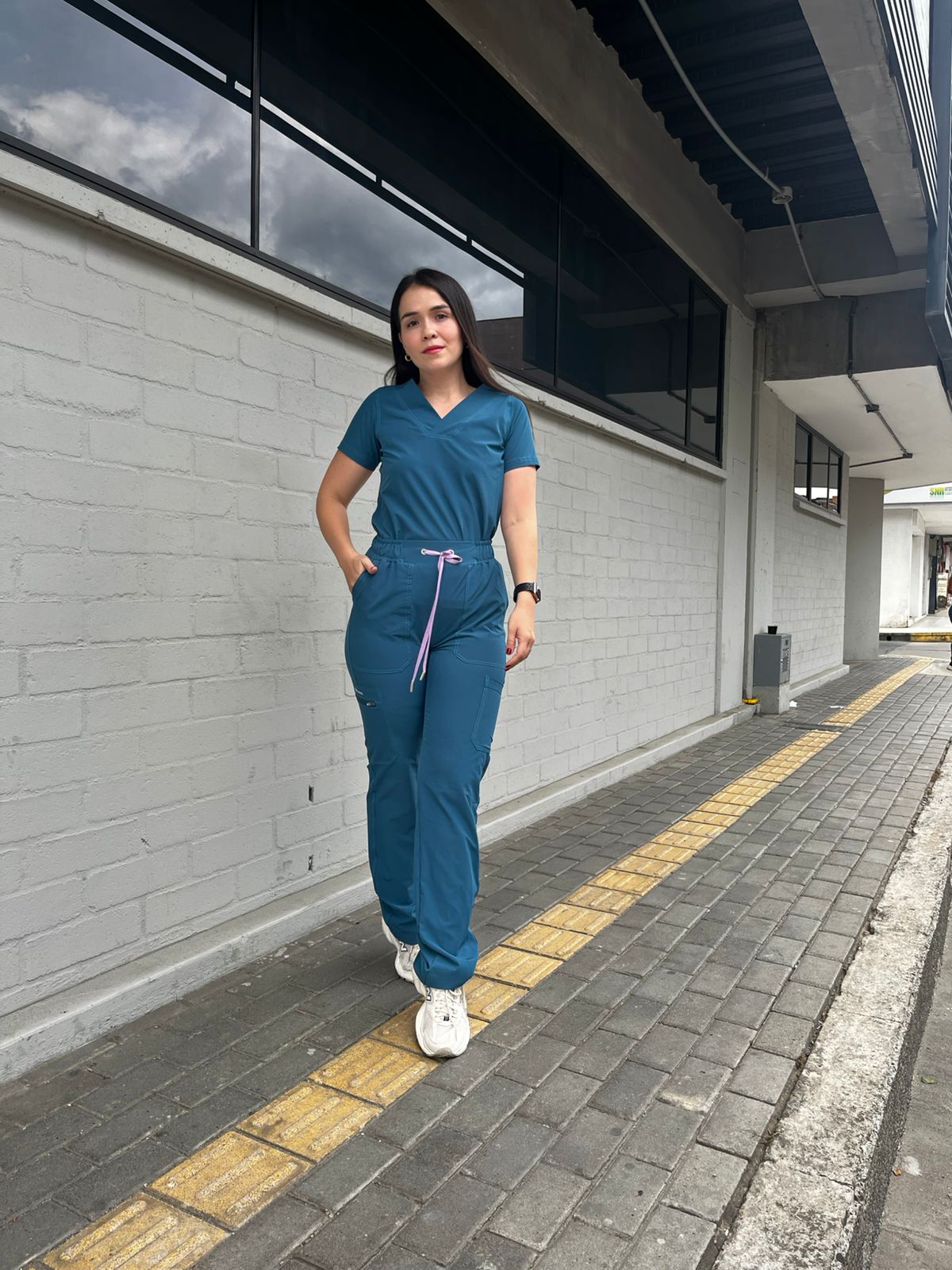 UNIFORME AMOR PROPIO VERDE PERFECTO