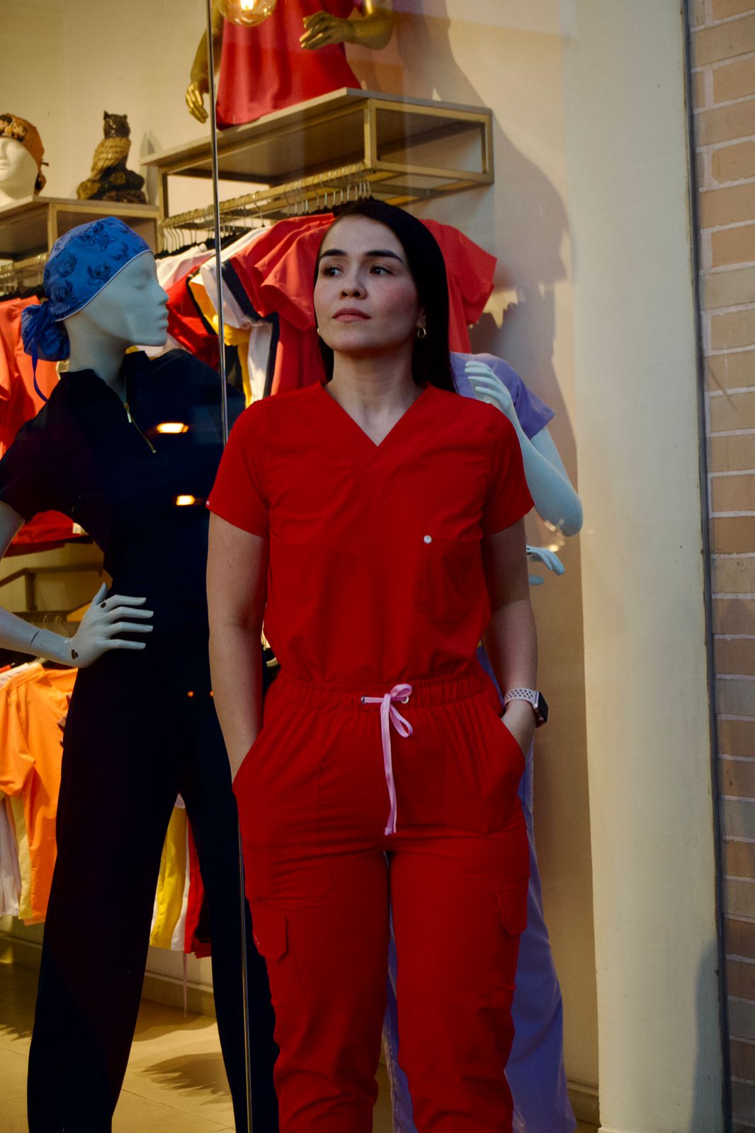 UNIFORME JOGGER ROJO VIVO