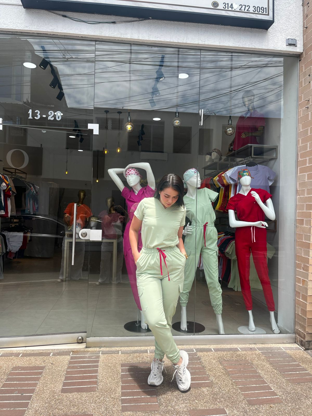 UNIFORME JOGGER  VERDE PISTACHO / MANZANA