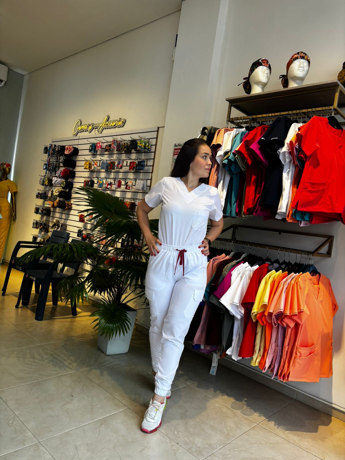 UNIFORME JOGGER BLANCO