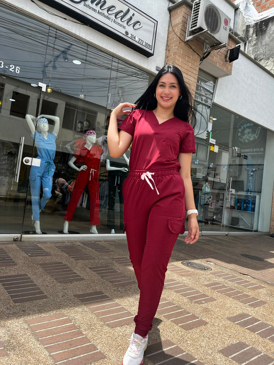UNIFORME JOGGER VINO TINTO