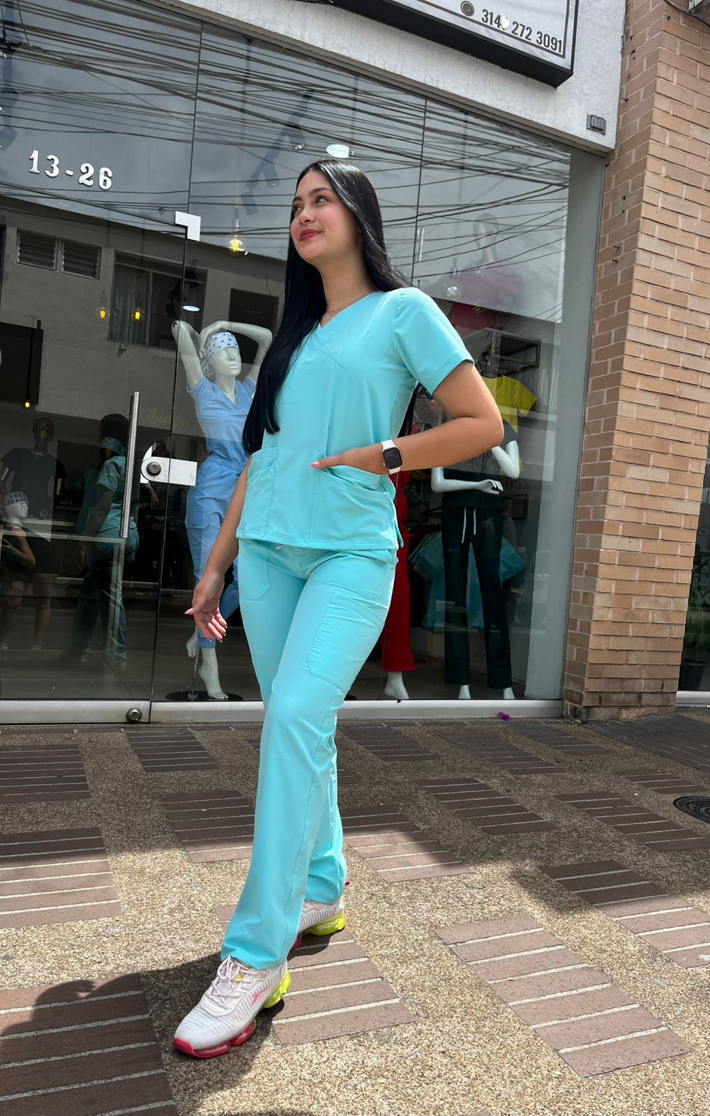 UNIFORME CLASICO VERDE MENTA