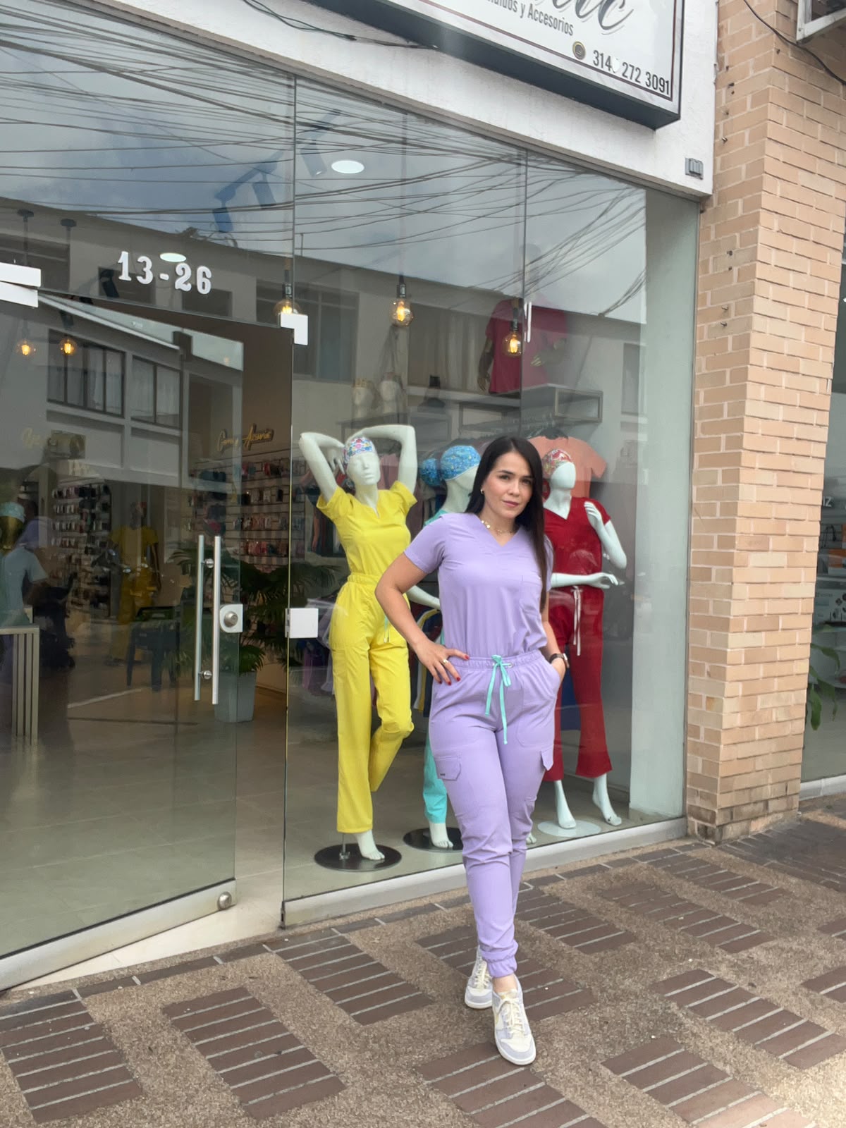 UNIFORME JOGGER LILA