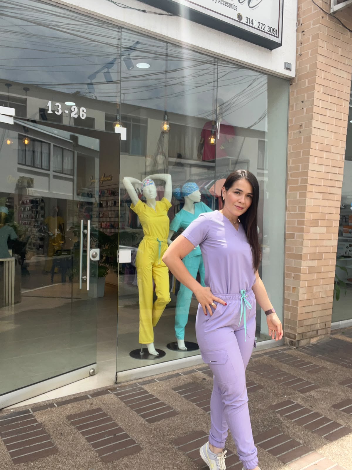 UNIFORME JOGGER LILA
