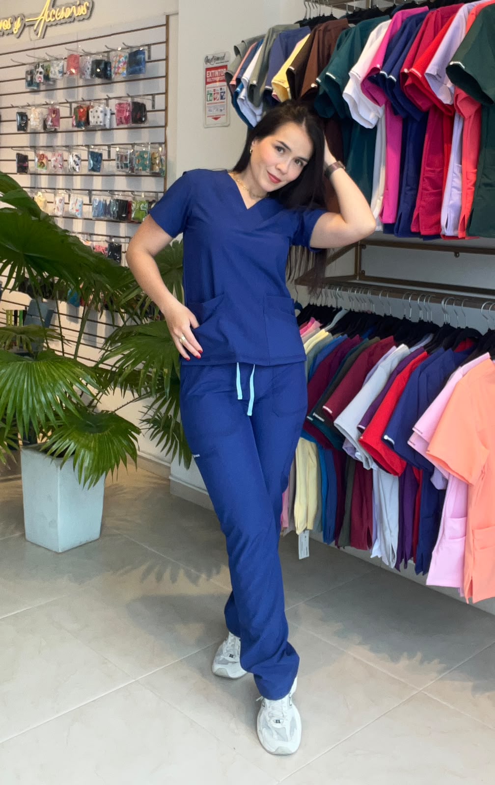 UNIFORME CLASICO AZUL BLUE BERRY