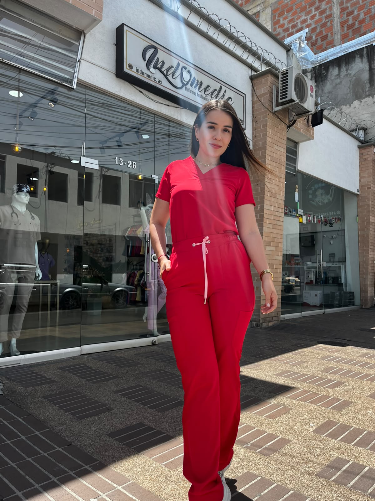 UNIFORME AMOR PROPIO ROJO