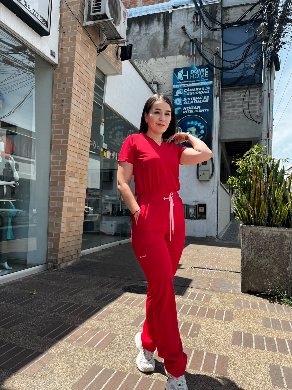 UNIFORME AMOR PROPIO ROJO